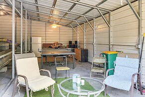 Cozy Home w/ Yard: Steps to Mississippi River