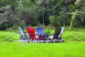 Cozy Studio on Secluded 55 Acres w/ Fire Pit!