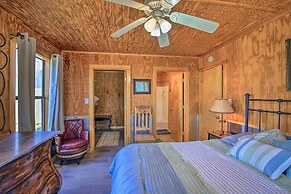 Cozy Medina Cottages w/ Patio & Mountain Views!