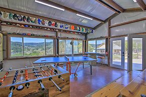 Cozy Medina Cottages w/ Patio & Mountain Views!