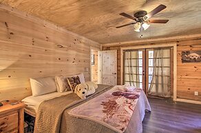 'the Phoenix' Cabin w/ Hot Tub in Gatlinburg!