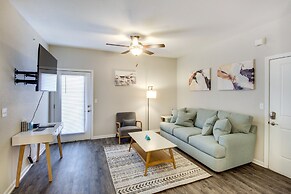 Emporia Apt w/ Playground: 2 Mi to Main Street!