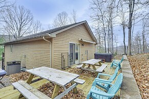 Family Getaway < 2 Mi to Massanutten Ski Lodge!