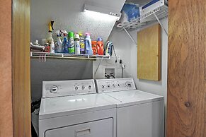 Deck & Resort Amenities: Arrowhead Lake Home!