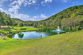 Reeds Spring Condo ~ 3 Mi to Silver Dollar City!