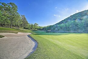 Reeds Spring Condo ~ 3 Mi to Silver Dollar City!