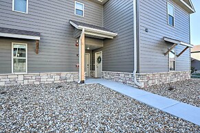 Reeds Spring Condo ~ 3 Mi to Silver Dollar City!