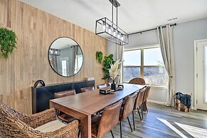 Reeds Spring Condo ~ 3 Mi to Silver Dollar City!