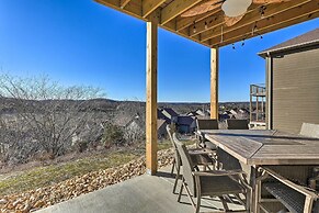 Reeds Spring Condo ~ 3 Mi to Silver Dollar City!