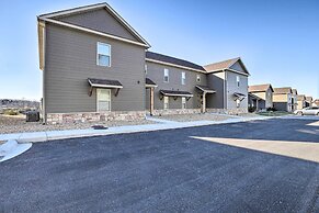 Reeds Spring Condo ~ 3 Mi to Silver Dollar City!