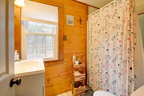 Family-friendly Center Ossipee Cabin w/ Fire Pit!