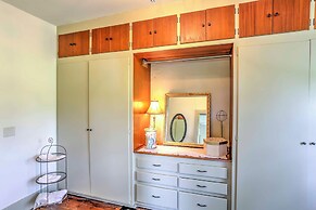 Historic Ottawa Lake House: Deck, Barn + 96 Acres!