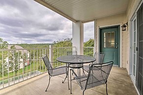 Inviting Branson Condo w/ Outdoor Dining Area
