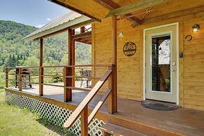 Killington Area Escape w/ Deck, Views & Hot Tub!
