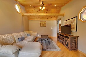 Killington Area Escape w/ Deck, Views & Hot Tub!