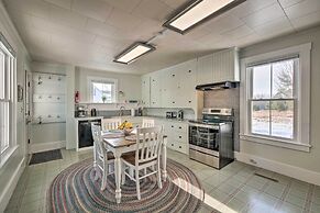 Near Lakes, Bay & Trails! Historic Waldoboro Gem
