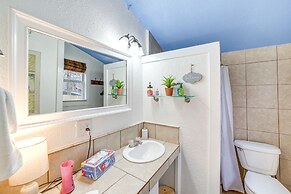 Historic Cabin w/ Yard: 1 Mi to Lake Spavinaw!