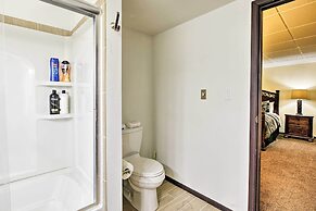 Lakefront Fairbanks Unit, 1 Mile to Pioneer Park!