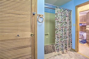 Waterfront Lake Pleasant Getaway w/ Kayaks, Grill!