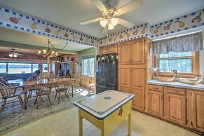 Waterfront Lake Pleasant Getaway w/ Kayaks, Grill!