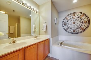 Lakefront Osage Beach Condo: Balcony & Pool Access