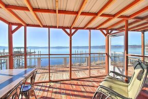 Lakefront Sanctuary w/ Mount Konocti Views
