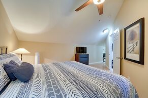 Condo w/ Lake Views: 5 Mi to Branson Strip!