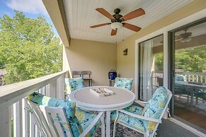 Condo w/ Lake Views: 5 Mi to Branson Strip!