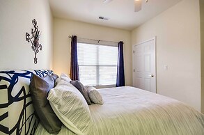 Lakefront Osage Beach Condo: Dock Your Boat Here!