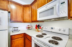 Lakefront Osage Beach Condo: Dock Your Boat Here!