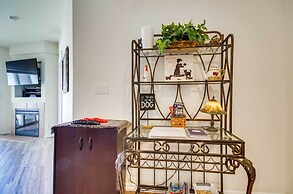 Lakefront Osage Beach Condo: Dock Your Boat Here!