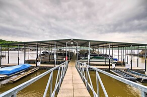 Lakefront Osage Beach Condo: Dock Your Boat Here!