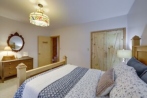 Rustic Tustin Cabin on 7 Acres w/ Fire Pit & Porch