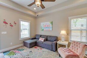 Lovely Vacation Home ~ 1 Mi to Ocean Isle Beach!