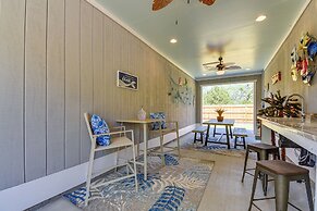 Lovely Vacation Home ~ 1 Mi to Ocean Isle Beach!