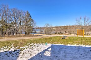 Lampe Retreat w/ Pool Access - Walk to Lake!