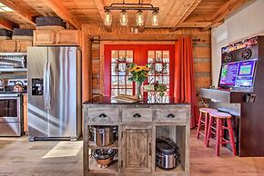 Panoramic-view Gatlinburg Cabin w/ Private Hot Tub