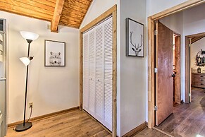 Panoramic-view Gatlinburg Cabin w/ Private Hot Tub