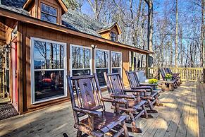 Panoramic-view Gatlinburg Cabin w/ Private Hot Tub
