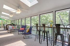 Spacious Decks & Dock: Margaritaville Home!