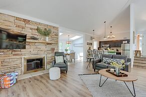 Spacious Decks & Dock: Margaritaville Home!