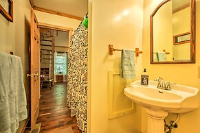 'clearwater Cabin' on 10 Acres w/ Trout Stream!