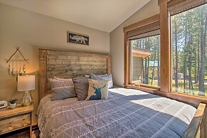 Modern-rustic Ronald Getaway: Hot Tub, Grill!