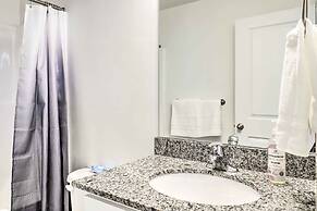Modern Townhome - 8 Mi to Thanksgiving Point!