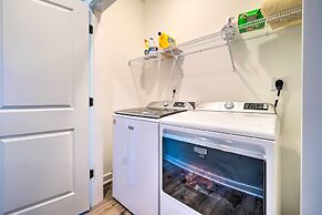 Modern Home w/ Rooftop Deck, Walk to Beach!