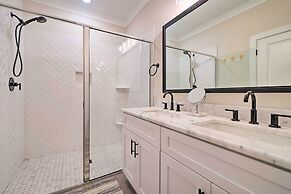 Modern Home w/ Rooftop Deck, Walk to Beach!