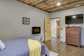 Modern Lakeside Chalet on Crow Wing Chain w/ Dock!