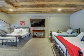 Modern Lakeside Chalet on Crow Wing Chain w/ Dock!