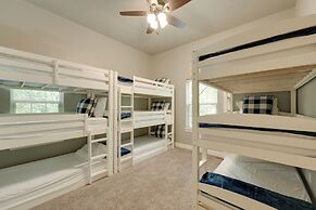 4 Mi to Branson Landing: Huge Home w/ Game Room!