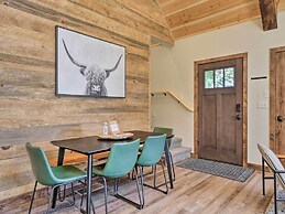 Luxury Retreat: Custom Mi-wuk Village Cabin!